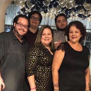 Meet your Posher, Ernesto